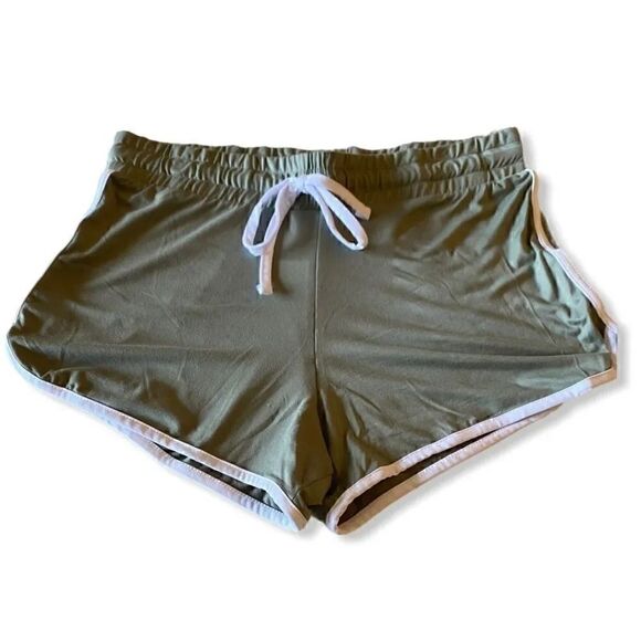 Love Streak Sporty Runner Womens Shorts - Picture 1 of 5